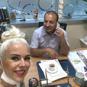 İpek Tanrıyar Instagram - Aras Bebek’in sünnetini sevgili hocamız çocuk cerrahı Op.Dr.Ahmet Alptekin yapacak..Lokal,ağrısız,sancısız,hiç canını yakmadan halledecek  inşallah.. @istanbul_cocukcerrahi_uroloji @cocukcerrahi_ahmetalptekin