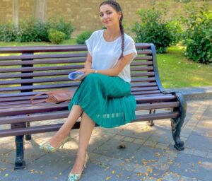 Irana Kerimova Instagram - Bu axşam saat 21:00 da
“Gündəlik” @gundelik.tvseries 
İctimai televiziyanın efirində @ictimaitv.official