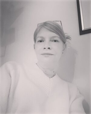 Irina Tolmatskaya Instagram - "Ещё недавно ты проживал жизнь так, как будто у нее не было цели.Теперь ты знаешь, что у нее нет цели, кроме той, которую ты ей определил."2021жизнь продолжается!!!#мыслиичувстванеодноитоже