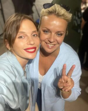 Irma Vitovska Instagram - Дебютувала, як модератор на презентації нової книги "Тільки нікому про це не кажи"
Ірени Карпи  @qarpa  y @vagabundo_if