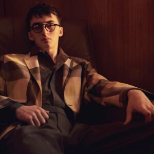 Isaac Hempstead-Wright Instagram - @zoomagazine