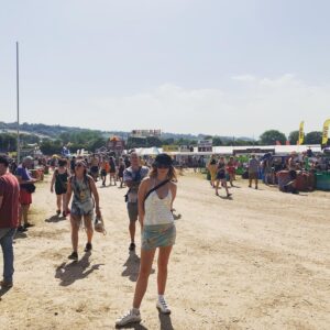 Isaac Hempstead-Wright Instagram - Blinder of a weekend. Nice one Glastonbury🤙