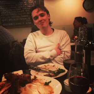 Isaac Hempstead-Wright Instagram - My best mate in the whole wide world.