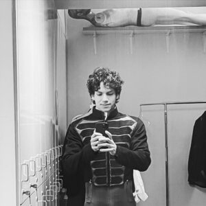 Isaac Hernández Instagram - Fitting for Black Swan pas de deux for our opening night gala @sfballet on the 24th of January @sfwarmemorial