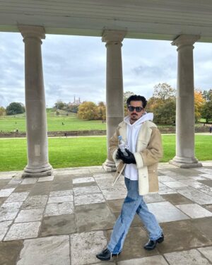 Isaak Presley Instagram - London Dump (i’m in love with this place) 

stream my new single Take Care, out now on all platforms, link in bio ❤️