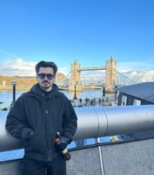 Isaak Presley Instagram - Man’s took a lil flight to London ✈️🇬🇧 

be sure to click the link in my bio and give my new single Take Care a listen