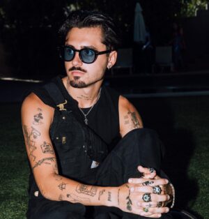 Isaak Presley Instagram - life takes a turn & tables do too
i no longer need a table for two

i’m a painting of myself with a brush held by your hand
wanted to change the world but all you did was change a man