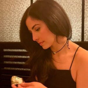 Isabel Arraiza Instagram - “¿Qué?!!”