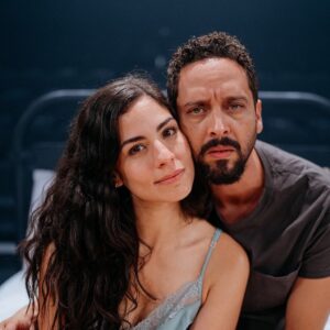 Isabel Arraiza Instagram - ¡Llegó el día! Les esperamos en Fine Arts, Miramar. 🫀❤️‍🩹
#festivaldecineeuropeopr #cortadito2023 
Poster: @orlandosoyyo 
📸: @stephsegarra