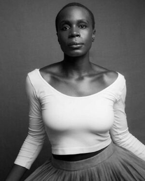 Isabél Zuaa Instagram - #tbt 
Com figurino do meu amor @poseativa 
Make @paulakadija 
Foto @brenoturnes 

#careca #pb #blackandwhite  #bw