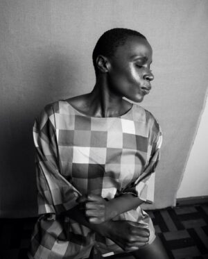 Isabél Zuaa Instagram - #tbt 
Com figurino do meu amor @poseativa 
Make @paulakadija 
Foto @brenoturnes 

#careca #pb #blackandwhite  #bw