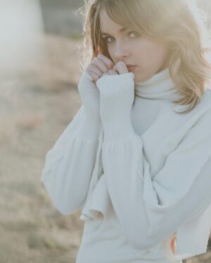 Isabella Kai Instagram - 🌾 
photographer: @shannonlsewell