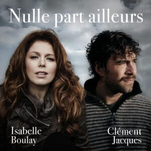 Isabelle Boulay Instagram - Il y a des moments bénis dans le parcours d’une interprète dont celui d’avoir la certitude de faire la rencontre d’une chanson faite pour soi. J’ai toujours été convaincue que l’on a des rendez-vous avec des chansons. Derrière celle-ci, il y a aussi ma rencontre avec la voix de @clement__jacques.
 
La première fois que j’ai entendu Clément chanter, j’avais l’impression d’entendre une voix qui m’avait manqué, comme s’il était quelqu’un de ma famille et qu’il revenait d’un long voyage.
 
Notre rencontre musicale a été simple et évidente, empreinte de respect et de connivence. Je lui suis reconnaissante de nous avoir «fabriqué» cette chanson qui nous ressemble et qui ressemble à beaucoup d’entre nous.
 
Vous pouvez donc découvrir «Nulle part ailleurs» sur toutes les plateformes numériques. Bonne écoute ! 

#isabelleboulay