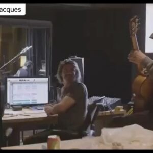 Isabelle Boulay Instagram - Voici un petit aperçu de ce que l’on vous préparait Clément Jacques et moi! 🤩

Disponible dès le 21 septembre. 

#isabelleboulay