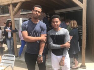 Isaiah Mustafa Instagram - Happy 21st Birthday to the OG Mike Hanlon!!! The Gentleman’s Gentleman, always classy 🤩 Can’t thank you enough for laying the groundwork 🙏🏾 #losers 🎈
