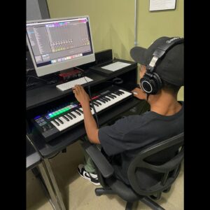 Isaiah Russell-Bailey Instagram - Goodbye 2023…..2024🚀

1st photo: @sebastien_chiu