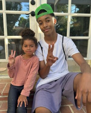 Isaiah Russell-Bailey Instagram - Dump

Training
Basketball
Crashing Chris Brown’s Rehearsal
Uncle Duty