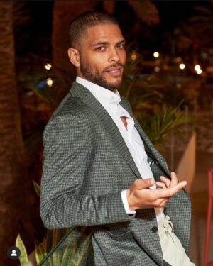Isha Blaaker Instagram - Laissez les bons temps rouler 🎲

Suit: @clementsandchurch 
📸: @seangleasonphoto 
Editor: @annaadores 
Wardrobe: @aaron_foster90