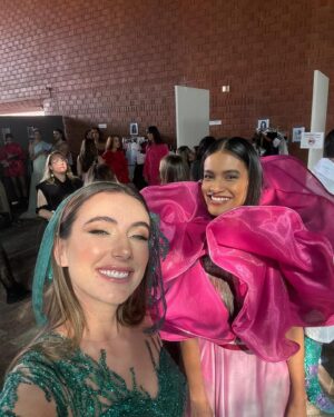Ishbel Bautista Instagram - Recuerdo especial de mi primera pasarela. 
💖🌸
Una fantasía ser también modelo 💅🏽
 @ghmanagement