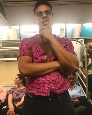 Ismael Cruz Cordova Instagram - Hot days . Short shirts . #nyc