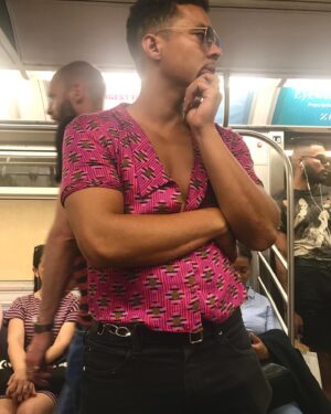 Ismael Cruz Cordova Instagram - Hot days . Short shirts . #nyc