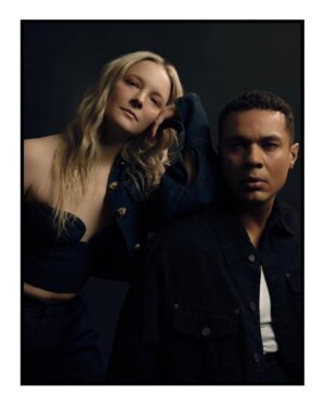 Ismael Cruz Cordova Instagram - Like two elves in the night .

Photo @jrcmccord 
Styling @cryoungin 
Grooming @svenbayerbach