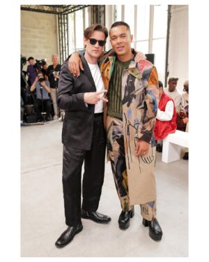 Ismael Cruz Cordova Instagram - Paul Smith SS24 , Paris. Thanks @paulsmithdesign team for having me. This collection is 🤌🏾🔥

#PFW #parisfashionweek @paulsmith
