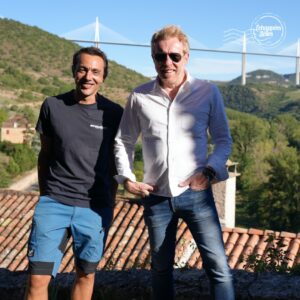 Ismaël Khelifa Instagram - Merci d'avoir été si nombreux à regarder ces Echappées Belles inédites en #Aveyron avec @jeromepitorinoff  hier soir sur @france5 
 
Pour revoir l'émission #EchappéesBelles, c'est sur @france.tv ➡ bit.ly/EchappeesBellesReplay

Bravo aux équipes @bo_travail @lorisquinto @quentindefroment @geraudcombelles @lindajohannacorrea #davidbensaid 

Voici nos bons plans : 

Organiser un séjour en Aveyron : 
https://www.aveyron-attractivite.fr/ 

Une table d’exception : La Table 42 
06 86 82 37 00 / family@ponsbellegarde.com 

Chambre d'hôte dans l'aubrac
@lebessoudelaubrac 

Savons et cosmétiques naturels au lait d'ânesse 
@les_anesses_du_carlades 

Abbaye de conques :
https://abbaye-conques.org/

Musée Soulages :
@musee_soulages 

Restaurant le Suquet à Laguiole et Café bras au musée Soulages de Rodez :
@cafe_bras 

Théo Bonnefous et Romain Monlong
@theo_bonnefous @romain_monlong 

Marché aux bestiaux de laissac :
@tourisme_aveyron 

Photographies spéléologie :
@infine.editionsdart 

Laguiole, tomme fraîche de l'Aubrac et aligot :
@jeunemontagne 

La davalada, randonnée gourmande en aubrac de buron en buron

Vente à la ferme collective biologique en traction animale:
Les clés du sol,
Adresse : La Borie, 12270 Najac
Téléphone : 07 49 95 49 70

Hameau Ferme de Boubals, : Gorges du Tarn. Activités Agroécotouristiques. 
Albin :  06 87 79 21 02

Hameau de Saint Marcellin
https://mostuejouls.fr/patrimoine/villages/saint-marcellin-village-troglodytique-des-gorges-du-tarn/

La Charette gourmande, https://la-charette-gourmande.business.site/

Balades en swincar à Bozouls
@swinup_aveyron 

Tyrolienne à Bozouls 
http://vert-tea-jeu.com

Atelier de céramique et coutellerie à Bozouls
https://enclumeetbarbotine.eproshopping.fr/

La boutique du joueur de quilles à Bozouls 
https://www.quilles-mouysset.fr/

Domaine Matha, vente de vins à Bruejouls 
@domainematha 

Bateliers dans la vallée du Tarn 
@evolution2millau 

visiter les caves roquefort société 
https://www.roquefort-societe.com/les-caves/

Randonnées à cheval dans le rougier de Camarès 
https://lesponeysdurougier.jimdofree.com