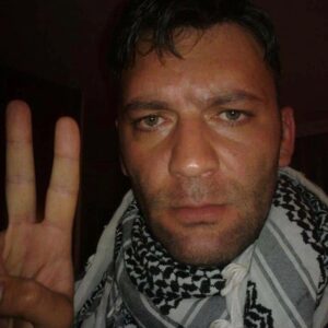 İsmail Hakkı Instagram - Ruhumuzla, kanımızla seni koruyacağız Ey Aksa..!!

بالروح بالدم نفديك يا اقصى...!!!

We will protect you with our souls and blood Oh Aqsa...!!!

✌🏾🇵🇸✊🏽🇹🇷✌🏾

#FreePalestine #masjidalaqsa #sheikhjarrah #terroristisrael