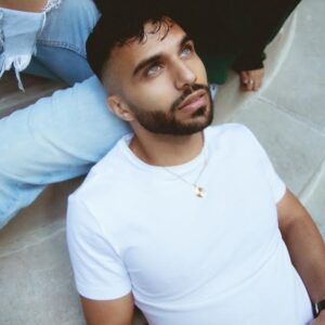 Ismail Taher Instagram - I’m just happy to be here. Here’s to another year👑