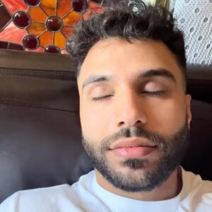 Ismail Taher Instagram - GRWM using our new skincare products! Link in bi0!! #skincareroutine #skincare #reels