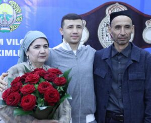 Israil Madrimov Instagram - Ajoyib sovg’a uchun Xorazm viloyati hokimi Raximov Jo’rabek Raximovichga o’z minnatdorchiligimni bildiraman.
@hokimraximov