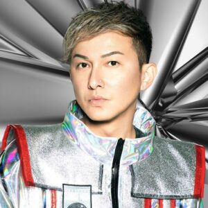 Issa Hentona Instagram - 今日の19:00からTikTok生配信やるんだけどそんなに長くやらないから時間通りに集合した方がいいと思うよ🤔

どんなお知らせになるのか…😂

#issa 
#dapump 
#issaからのお知らせ