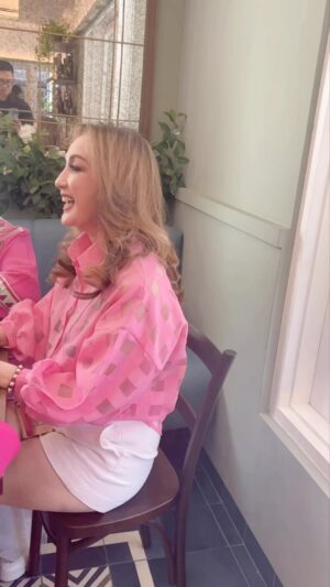 Ita Mustafa Instagram - arisan la madame