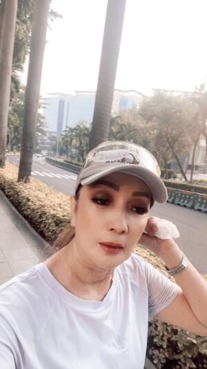 Ita Mustafa Instagram - start jam 6 pagi…