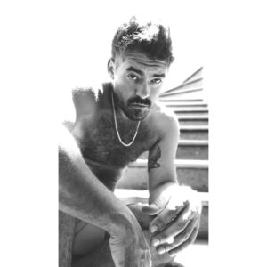 Iván Arana Instagram - ⚪⚫...