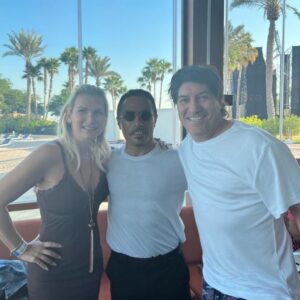 Iván Zamorano Instagram - Tarde de familia y amigos en Qatar! 🔝🔝🔝 Que siga el fútbol! ⚽️⚽️⚽️👏👏
