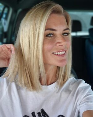 Iveta Lutovská Instagram - ☺️