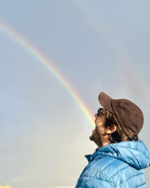 Iwan Rheon Instagram - 😂🌈