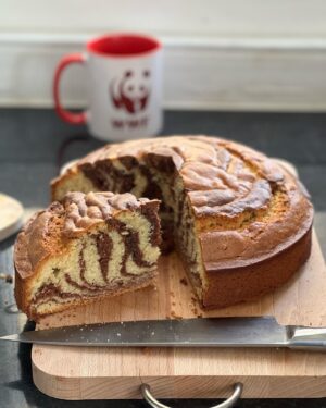 Iwan Rheon Instagram - Thanks for the recipe @wwf @wwfcymru I’m fairly amazed and so is my boy. Also get to help protect a Polar Bear 🐻‍❄️ #tigercake #baking Not bad eh?