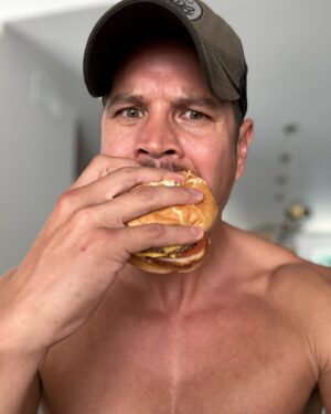 J. D. Pardo Instagram - A FREE glimpse into my Onlyfans. 

Happy #burger day everyone! 🍔 🥵