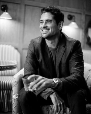 J.R. Ramirez Instagram - B/W 
📷 @joshuashultz 
🏨 @palihouselobbybarhydepark 
💇🏽‍♂️ @kevinandrewbaker 
#blackandwhite #photography #tampa