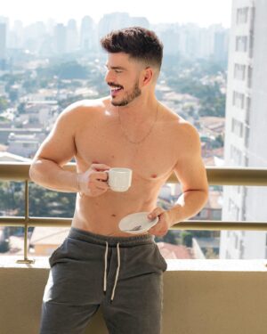 JP Gadêlha Instagram - ☕️