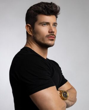 JP Gadêlha Instagram - Quem me protege não dorme🤞🏼
