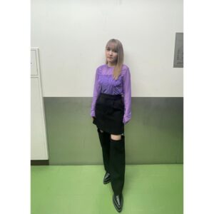 JUNNA Instagram - #ワルキューレラストミッション 応援上映会ありがとうございました！

美雲カラーの衣装でした💜

改めてライブを振り返る機会をいただけて、色んな気持ちが溢れてきました。みんながこれからもワルキューレを愛してくれていれば、いつかきっと会えるよね。

ワルキューレは終わらない！！！！！