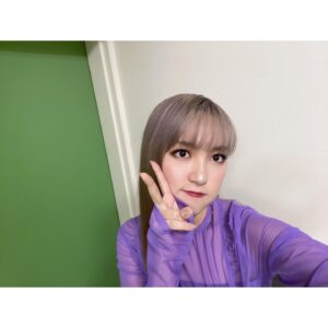 JUNNA Instagram - #ワルキューレラストミッション 応援上映会ありがとうございました！

美雲カラーの衣装でした💜

改めてライブを振り返る機会をいただけて、色んな気持ちが溢れてきました。みんながこれからもワルキューレを愛してくれていれば、いつかきっと会えるよね。

ワルキューレは終わらない！！！！！