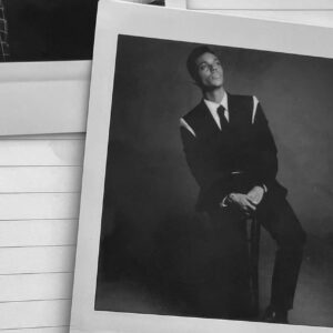 Jabari Banks Instagram - 1. Szn 3 reminiscing when… 
2. Beginnings of Szn 1 
3. Ep 1. Szn 1 as i lay on my bed at the Sheraton Universal Hotel , first time in LA, scared as hell lol 

Time flies way too fast, thanks for going on this ride with me 🥂