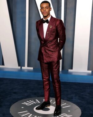Jabari Banks Instagram - Surpassed all expectations, I’m a walking manifestation @vanityfair