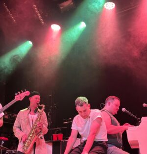 Jack Antonoff Instagram - who do i tag