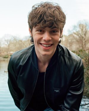 Jack Champion Instagram - @jackchampion has been living on a different planet.⁣ 🌎⁣
⁣⁣
At 18, he's appeared in two of the three highest-grossing films of all time. Now, after his role as Spider in the 'Avatar' series, he's joining the 'Scream' universe.⁣⁣
⁣⁣
At the link in bio, Jack opens up to i-D about his pathway into acting, getting used to being recognised in the street, and the atmosphere on set whilst playing Ethan in Scream VI.⁣⁣
⁣⁣
.⁣⁣
.⁣⁣
.⁣⁣
Text @patrick_sproull⁣⁣
Photography @_sabrinasantiago⁣⁣
#JackChampion #ScreamVI
